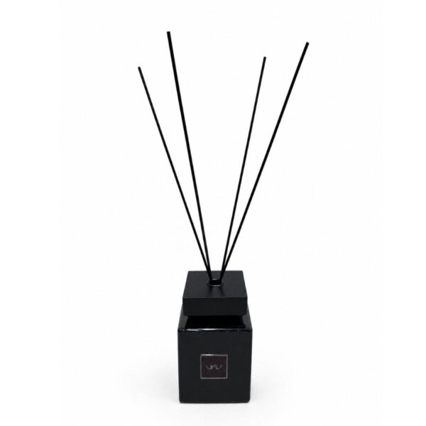 AMBER OLIBANUM Reed Diffuser
